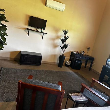 Iphofolo Lodge & Tented Camp Vivo 外观 照片