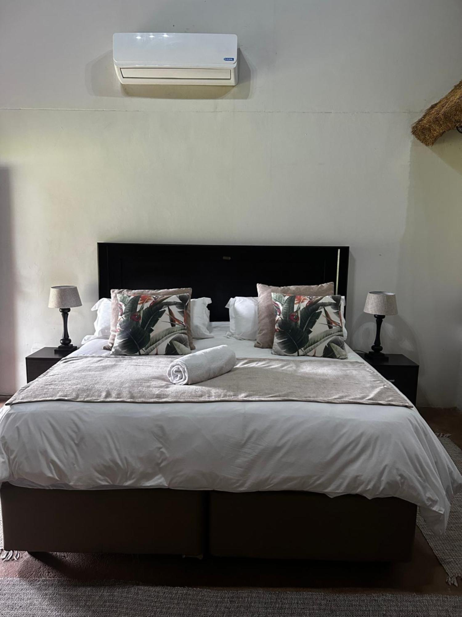 Iphofolo Lodge & Tented Camp Vivo 外观 照片